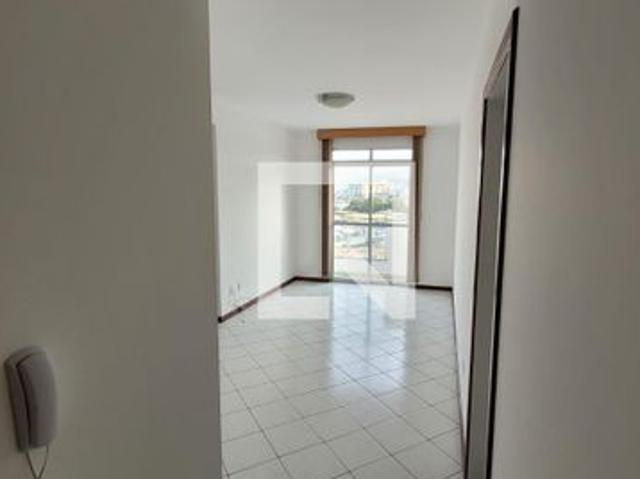 Apartamento aluguel em Praia Comprida, São José