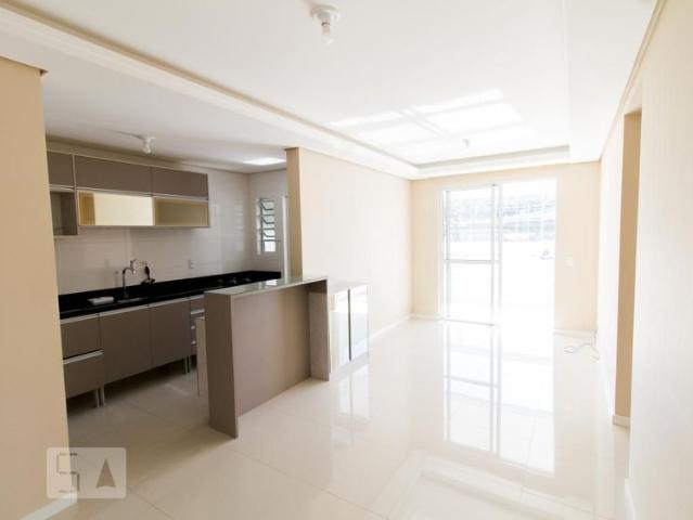 Apartamento aluguel em Região Geográfica Imediata de Florianópolis, São José