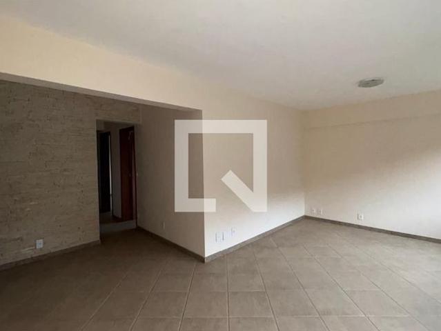 Apartamento aluguel em Região Geográfica Imediata de Petrópolis, Região Metropolitana do Rio de Janeiro