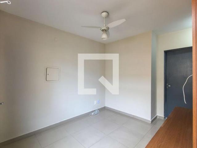 Apartamento aluguel em Praia Grande