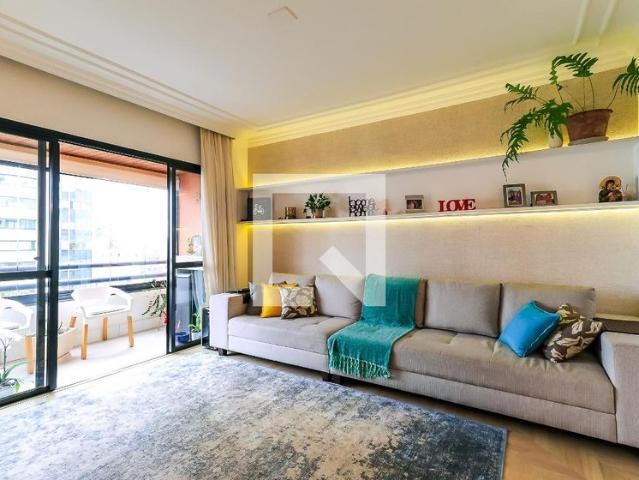 Apartamento aluguel em Região Imediata de São Paulo, Região Metropolitana de São Paulo
