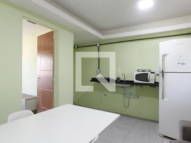 Apartamento aluguel em Região Geográfica Imediata de Cabo Frio, Cabo Frio