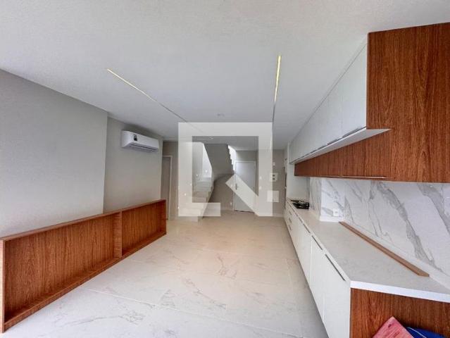 Apartamento aluguel em Recreio dos Bandeirantes, Rio de Janeiro