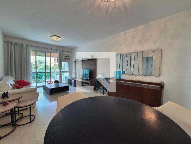 Apartamento aluguel em Recreio dos Bandeirantes, Rio de Janeiro