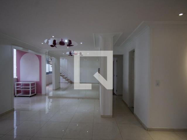 Apartamento aluguel em Recreio dos Bandeirantes, Rio de Janeiro
