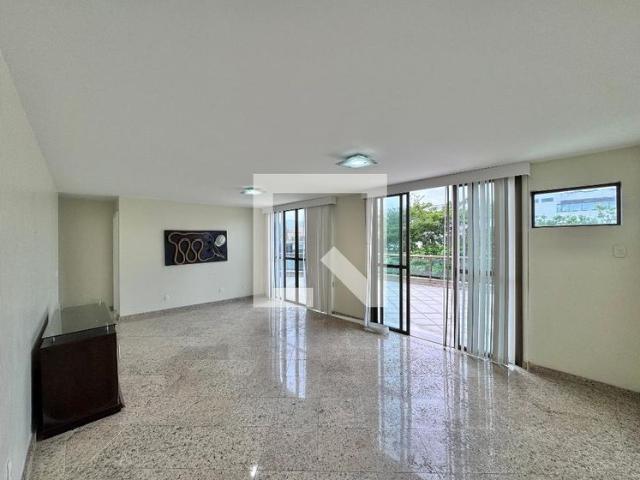 Apartamento aluguel em Recreio dos Bandeirantes, Rio de Janeiro