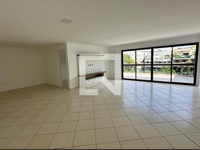 Apartamento aluguel em Região Geográfica Imediata do Rio de Janeiro, Região Metropolitana do Rio de Janeiro