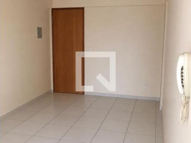 Apartamento aluguel em Região Geográfica Imediata do Distrito Federal, Região Integrada de Desenvolvimento do Distrito Federal e Entorno
