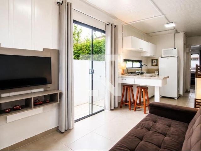 Apartamento aluguel em Região Geográfica Imediata de Florianópolis, Desterro