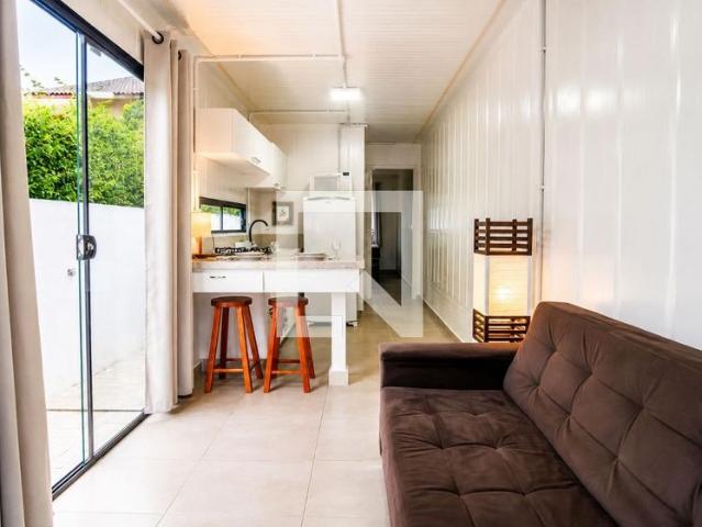 Apartamento aluguel em Região Geográfica Imediata de Florianópolis, Desterro