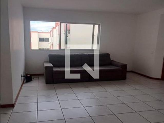 Apartamento aluguel em Região Geográfica Imediata de Florianópolis, São José