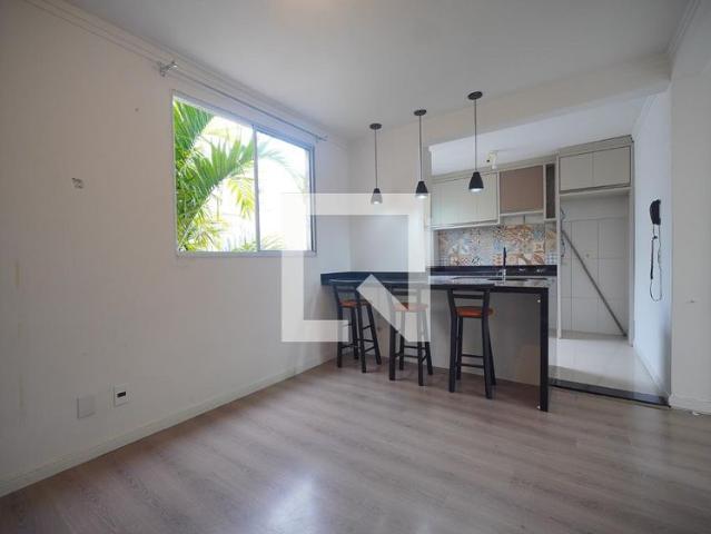 Apartamento aluguel em Região Geográfica Imediata de Florianópolis, São José