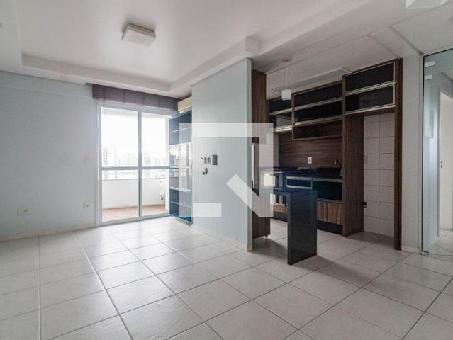Apartamento aluguel em Região Geográfica Imediata de Florianópolis, São José