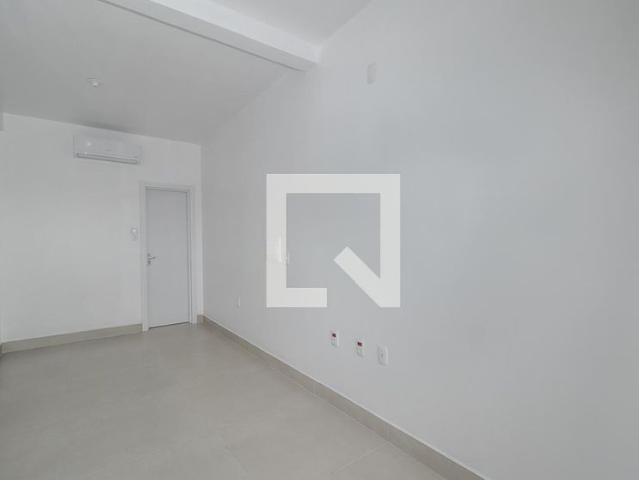 Apartamento aluguel em Região Geográfica Imediata de Porto Alegre, Região Metropolitana de Porto Alegre