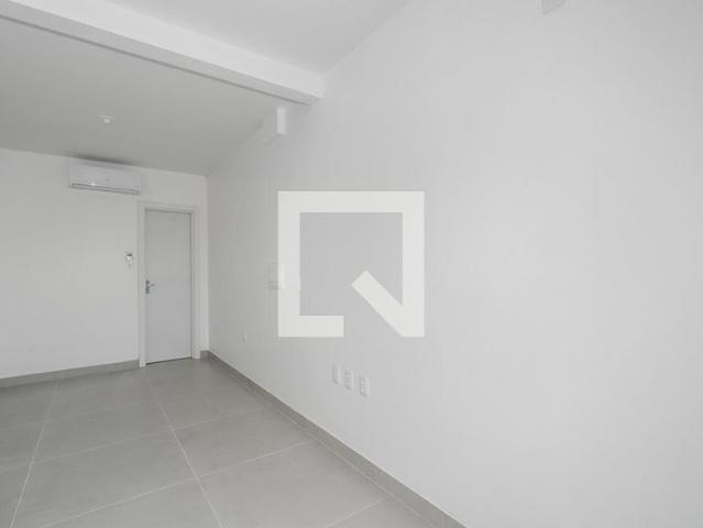 Apartamento aluguel em Região Geográfica Imediata de Porto Alegre, Região Metropolitana de Porto Alegre