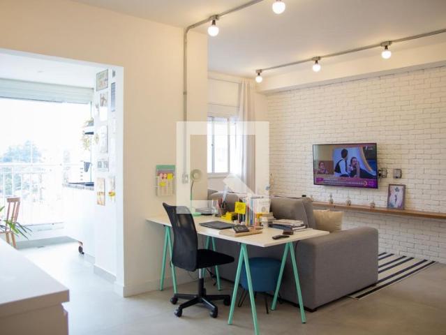 Apartamento aluguel em Região Imediata de São Paulo, Região Metropolitana de São Paulo