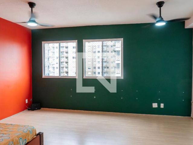 Apartamento aluguel em Santo Cristo, Rio de Janeiro