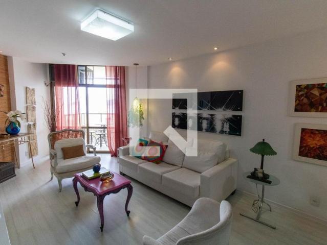 Apartamento venda em Região Praias da Baía, Niterói