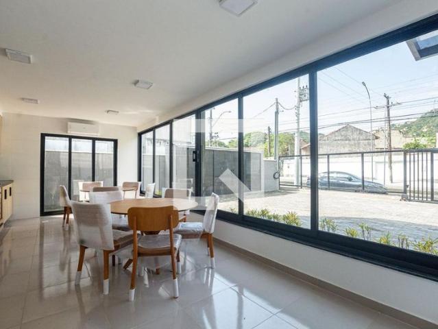 Apartamento venda em Região Praias da Baía, Niterói