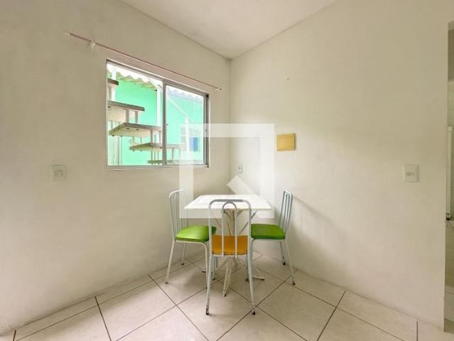 Apartamento aluguel em Região Geográfica Imediata de Florianópolis, Desterro