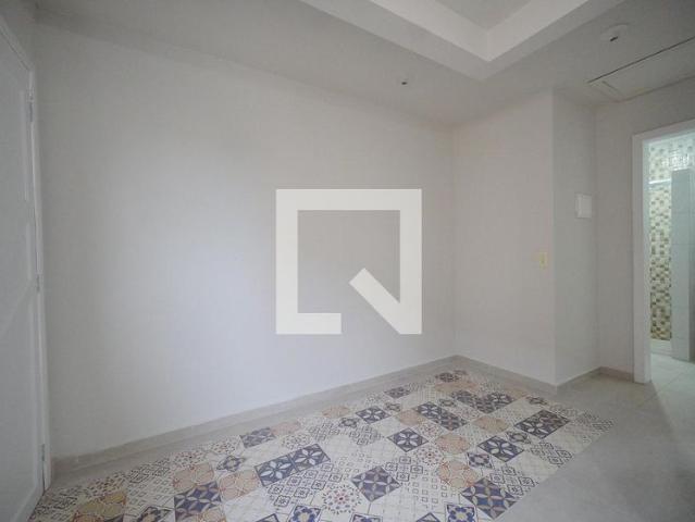 Apartamento aluguel em Região Geográfica Imediata de Florianópolis, Desterro