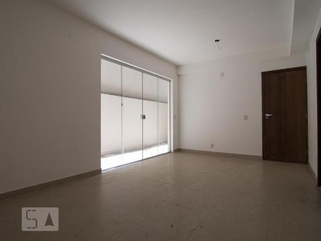 Apartamento aluguel em Regional Centro-Sul, Belo Horizonte