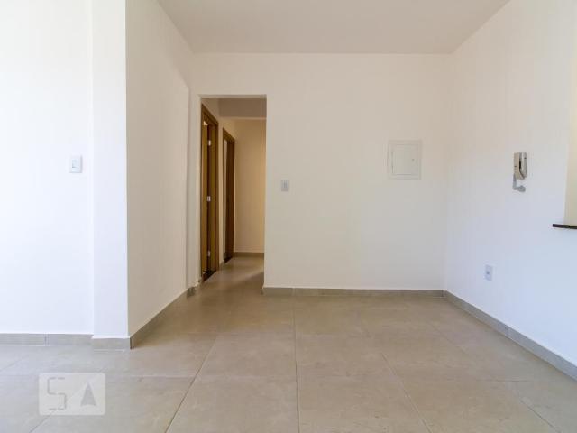 Apartamento aluguel em Regional Centro-Sul, Belo Horizonte