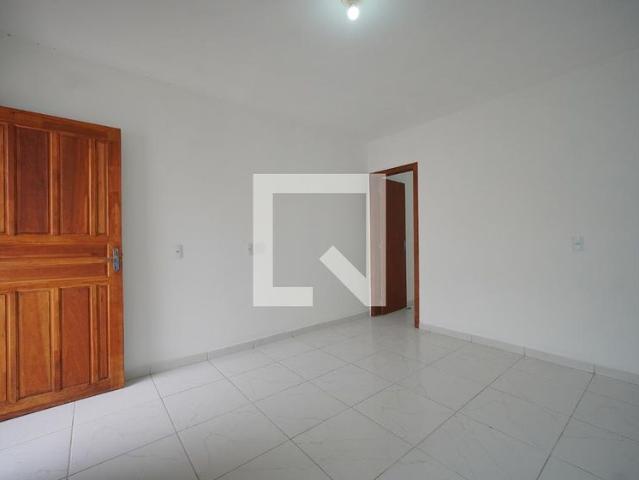 Apartamento aluguel em São Sebastião, Palhoça