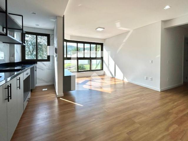 Apartamento aluguel em Região Geográfica Imediata de Florianópolis, Desterro