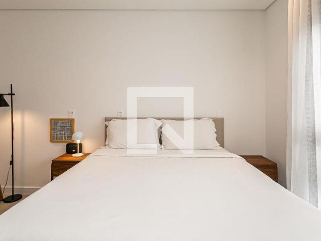 Apartamento aluguel em Região Geográfica Imediata de Florianópolis, Desterro