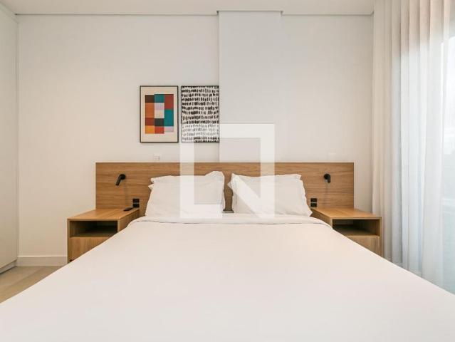 Apartamento aluguel em Região Geográfica Imediata de Florianópolis, Desterro
