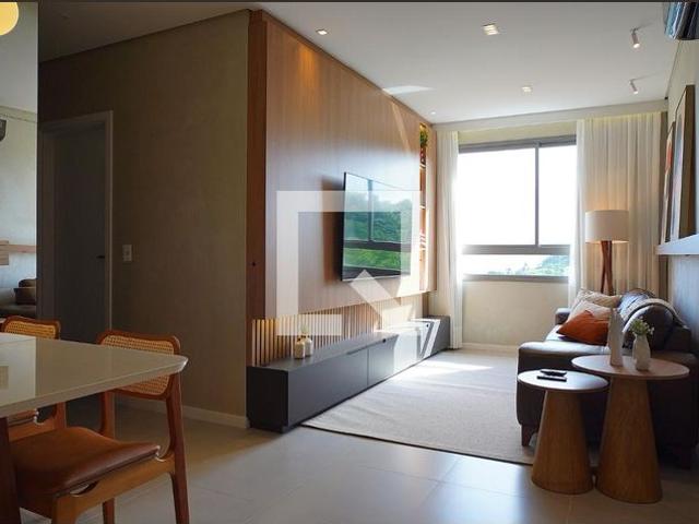 Apartamento aluguel em Saco Grande, Desterro