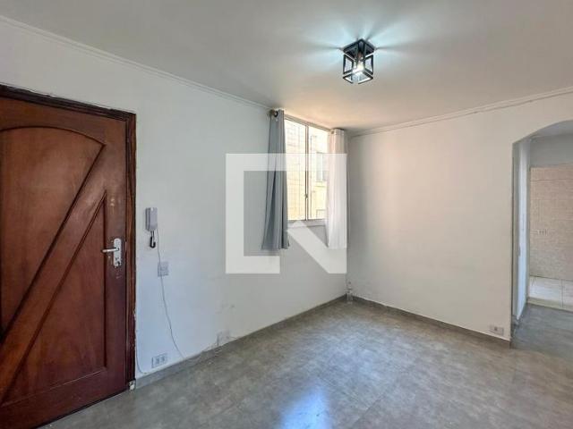 Apartamento aluguel em Região Imediata de São Paulo, Região Metropolitana de São Paulo