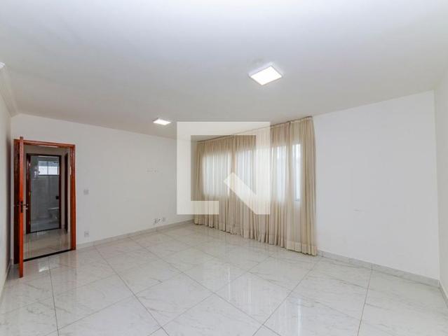 Apartamento aluguel em Região Geográfica Imediata de Belo Horizonte, Região Metropolitana de Belo Horizonte