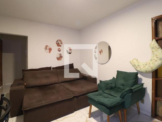 Apartamento aluguel em Região Geográfica Imediata de Uberlândia, Oliveira Fortes