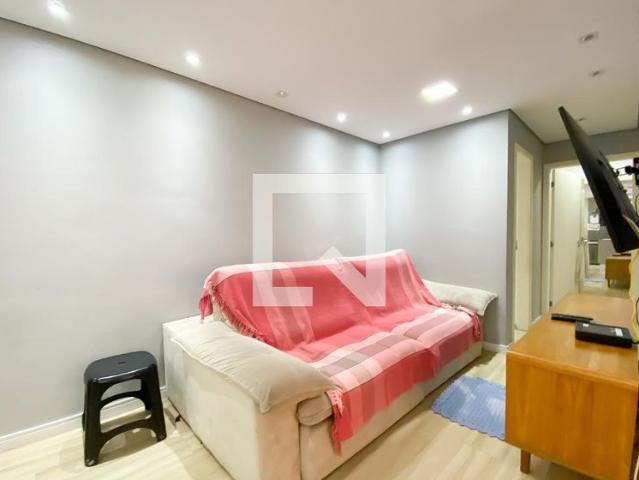 Apartamento aluguel em Jardim 1º de Maio, Osasco