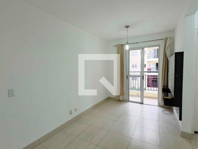 Apartamento aluguel em Jardim 1º de Maio, Osasco