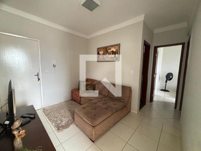 Apartamento aluguel em Região Geográfica Imediata de Uberlândia, Oliveira Fortes