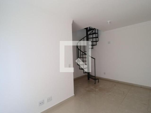Apartamento aluguel em Região Geográfica Imediata de Uberlândia, Oliveira Fortes