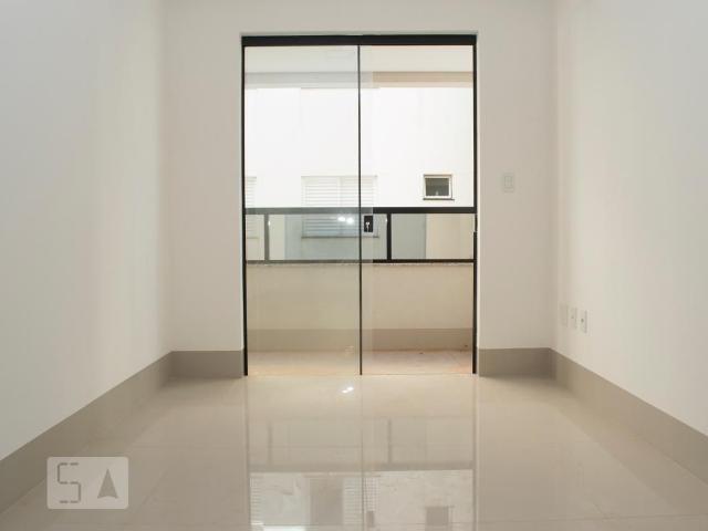 Apartamento aluguel em Região Geográfica Imediata de Uberlândia, Oliveira Fortes