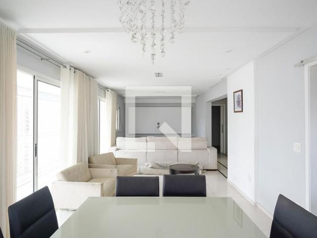 Apartamento aluguel em Região Imediata de São Paulo, Região Metropolitana de São Paulo
