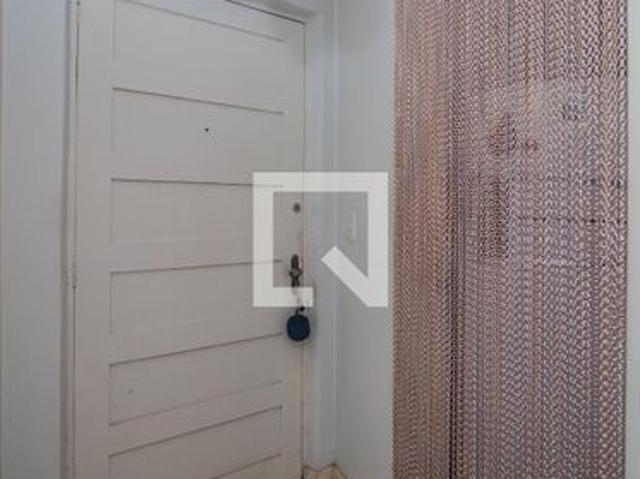 Apartamento aluguel em Região Geográfica Imediata de Porto Alegre, Região Metropolitana de Porto Alegre