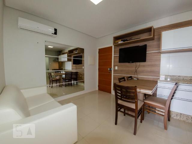 Apartamento aluguel em Região Geográfica Imediata de Florianópolis, Desterro
