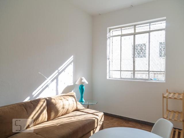 Apartamento aluguel em Regional Centro-Sul, Belo Horizonte