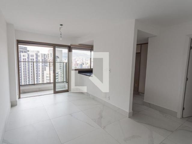 Apartamento aluguel em Regional Centro-Sul, Belo Horizonte