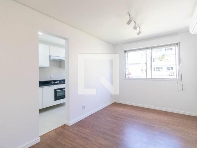 Apartamento aluguel em Santo Antônio, Porto Alegre