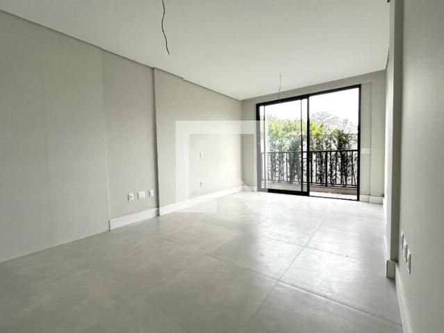 Apartamento aluguel em Região Geográfica Imediata de Florianópolis, Desterro