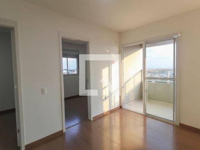 Apartamento aluguel em São Paulo, Vila Cunha Bueno