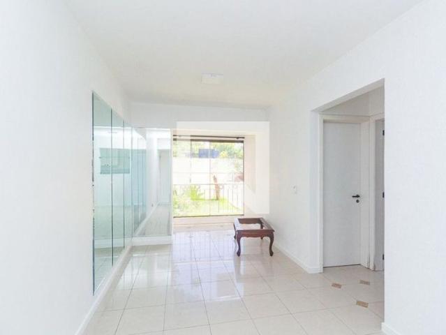 Apartamento aluguel em Região Geográfica Imediata de Porto Alegre, Região Metropolitana de Porto Alegre