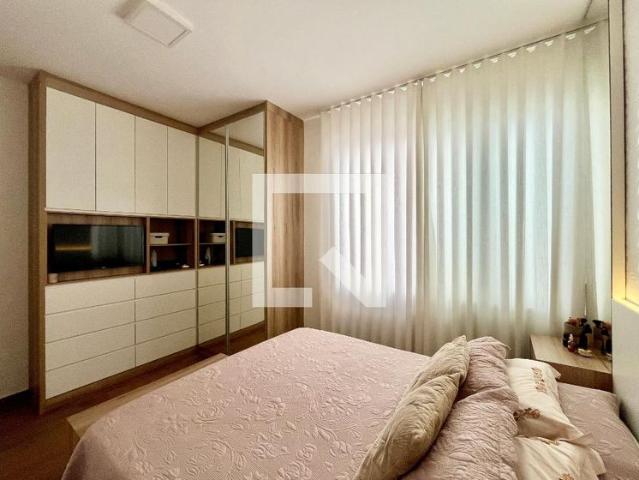 Apartamento aluguel em Regional Centro-Sul, Belo Horizonte